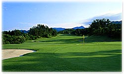 鈴鹿カンツリークラブ 中コースの写真